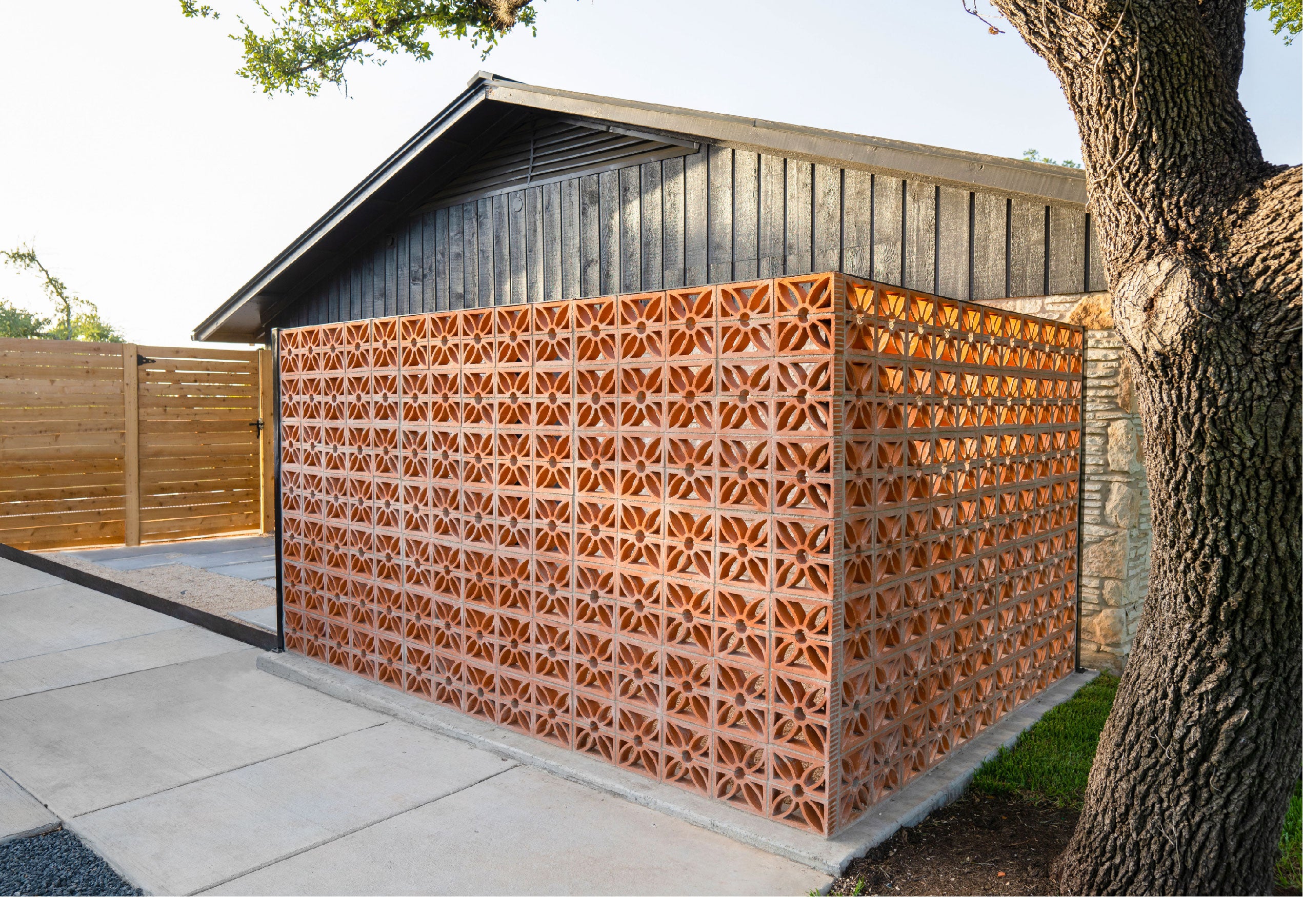 Breeze Block Walls: The Ultimate Mid-Century Touch